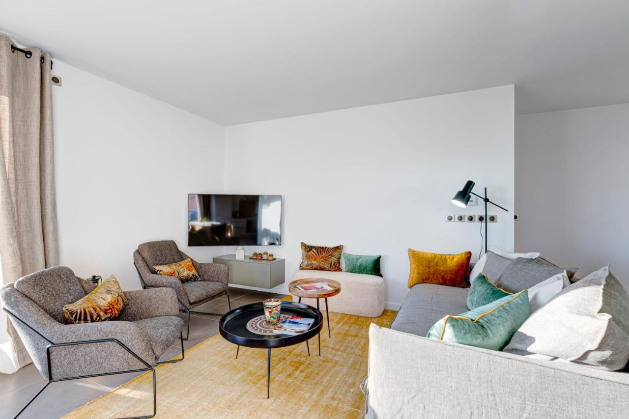 Serenity - 3 Bedroom Top Floor Apartment Parking & Lake View Terrace Annecy Eksteriør bilde
