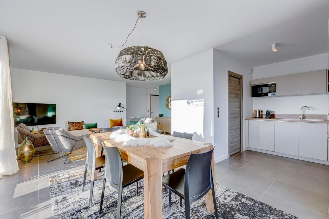 Serenity - 3 Bedroom Top Floor Apartment Parking & Lake View Terrace Annecy Eksteriør bilde